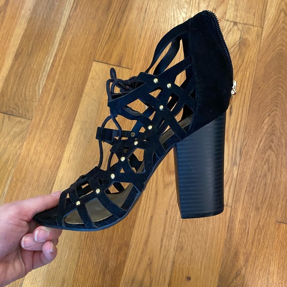 Black cage style chunky block heels by Guess - Picture 2 of 4
